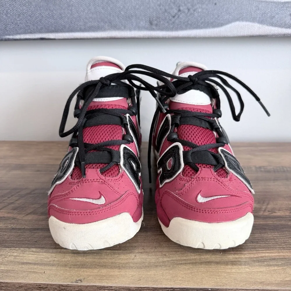 Nike Air More Uptempo GS Size 5.5Y Red Black White Basketball Shoes 415082-600